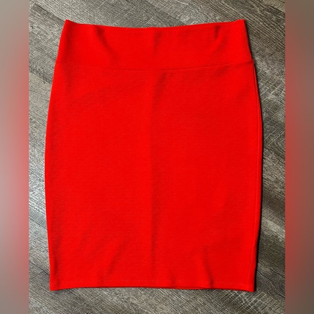 LuLaRoe Red Pencil Skirt Womens XL Stretch Pull On Knee Length Career